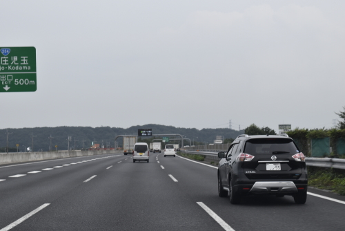 ランドクルーザープラドの高速道路中心の燃費は？